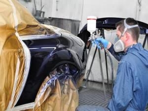 Покраска кузова автомобиля Покраска кузова автомобиля